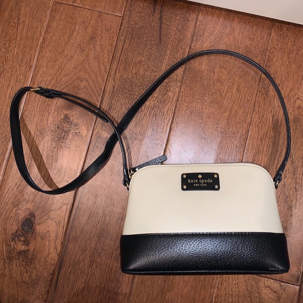 Kate spade purse
